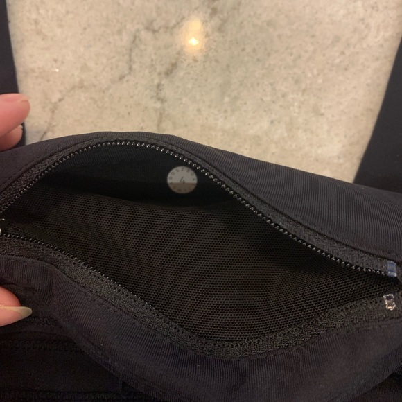 Lululemon Luxtreme Motionful 25” Hi Rise Leggings - Picture 7 of 12